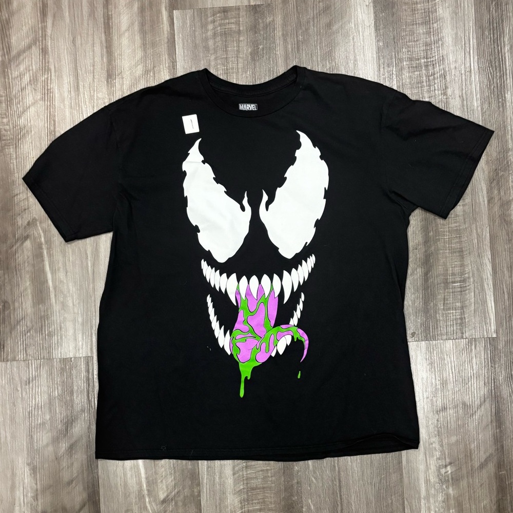 Marvel Black Tee with White and Green Graphic